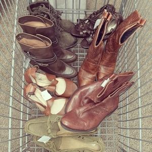 Shop🛍 Check out deals.. SHOE SALE